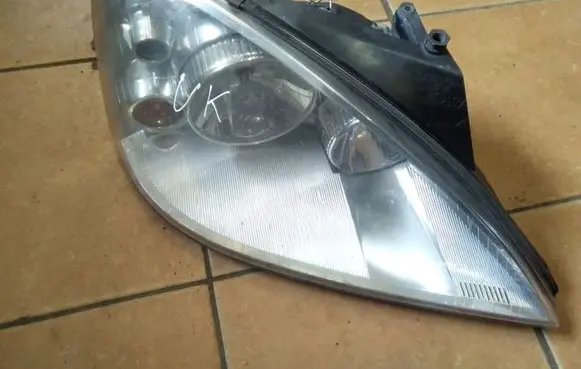 Ford Galaxy Headlight/headlamp 0301183602