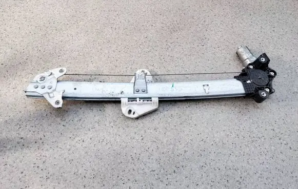 Front door window regulator with motor