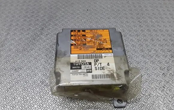 Toyota Corolla Verso E121 Airbag control unit/module 8917013040
