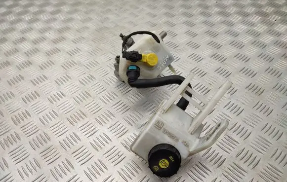 Opel Zafira C Master brake cylinder 13308775