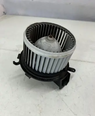 Peugeot Boxer Heater fan/blower 168330100