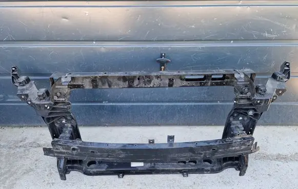 Hyundai Tucson TL Radiator support slam panel 64101-D7000