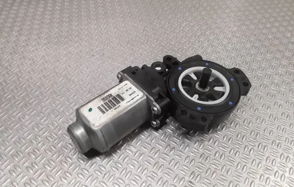 Hyundai Sonata Rear door window regulator motor 