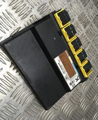 Ford Focus Comfort/convenience module 1D7T15K600KB 5WK48743C T83SA