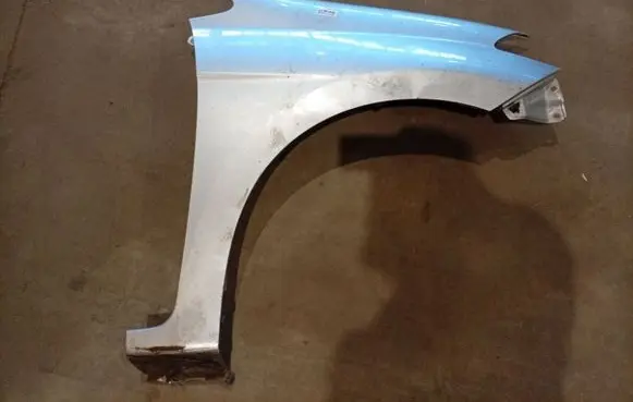 Honda FR-V Fender 