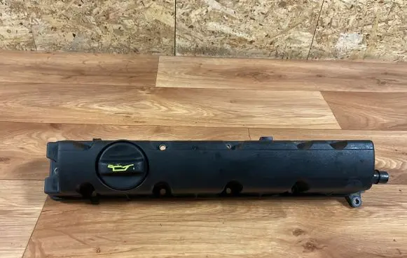 Citroen C5 Rocker cam cover F09702159100 E09702159100