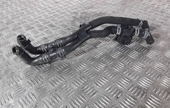 Audi Q5 SQ5 Engine coolant pipe/hose 1J0819809
