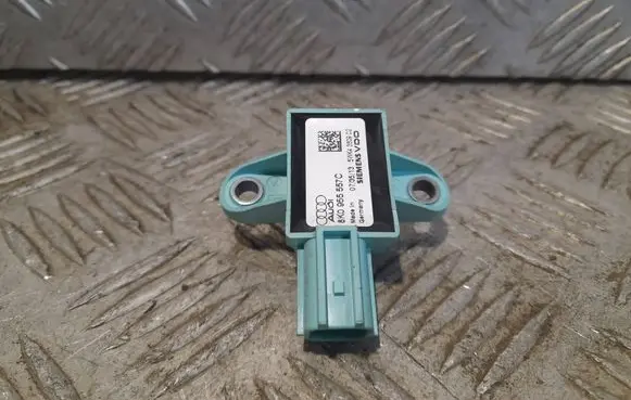 Audi A5 8T 8F Airbag deployment crash/impact sensor 8K0955557C 5WK4380902 07335