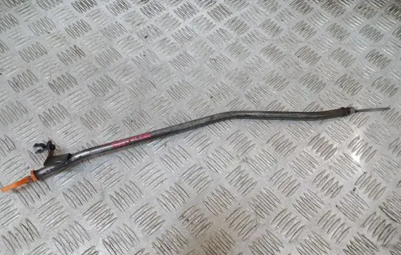 Honda CR-V Oil level dip stick 