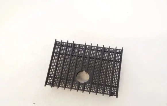 Side speaker trim/cover