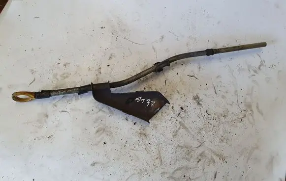 Toyota Corolla Verso E121 Oil level dip stick NOCODE