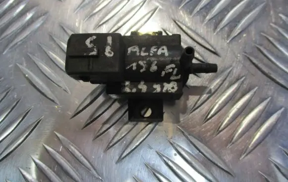 Alfa Romeo 156 Valve vacuum 46767324