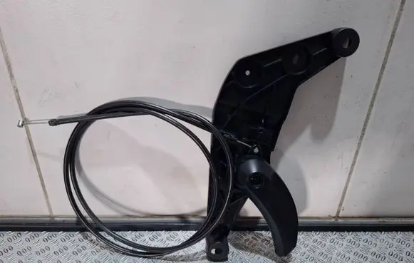 BMW 5 F10 F11 Engine bonnet (hood) release handle 9114002