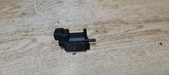 Volvo V70 Turbo solenoid valve 30611668
