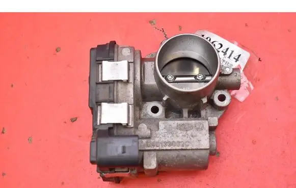 Skoda Rapid (NH) Throttle body valve 04C133062C