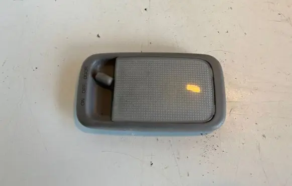 Toyota Corolla E110 Front seat light