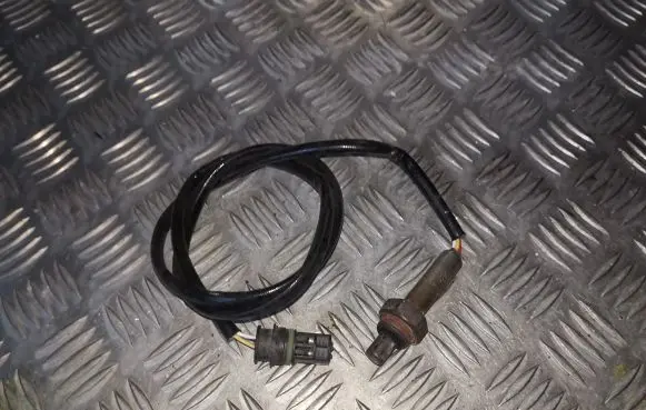 BMW 5 E39 Lambda probe sensor 1427884 5WK90231