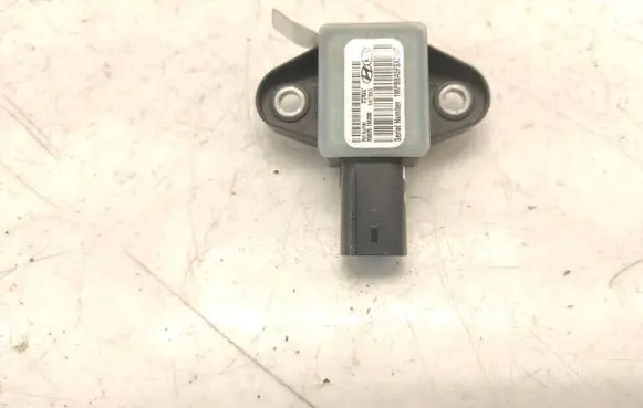 KIA Optima Airbag deployment crash/impact sensor 959201M200