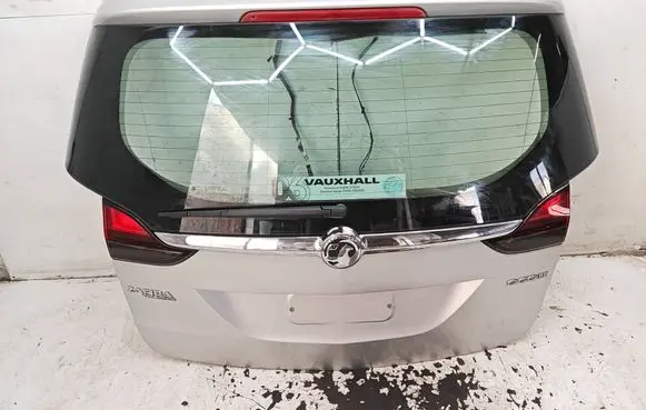 Opel Zafira C Tailgate/trunk/boot lid OPLZAFCKLP