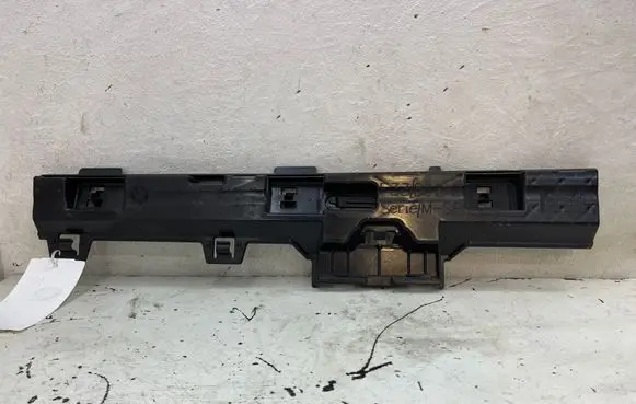 BMW 4 F32 F33 Sill supporting ledge 7374525