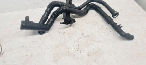 Coolant pipe/hose