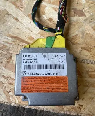 Mercedes-Benz E W211 Airbag control unit/module 0028202926 0285001441