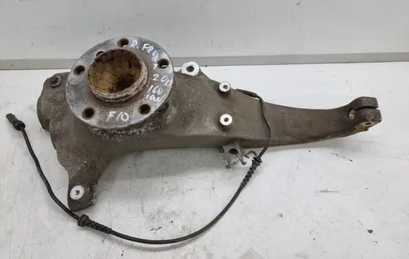 BMW 5 F10 F11 Front wheel hub spindle knuckle