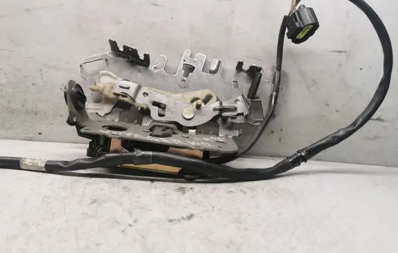 Chrysler Voyager Rear door lock