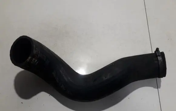Volvo XC90 Intercooler hose/pipe 31261367