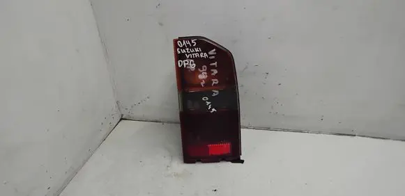 Suzuki Grand Vitara I Rear/tail lights 22032224