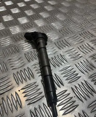 Audi Q7 4L Fuel injector 059130277AH 0445115052