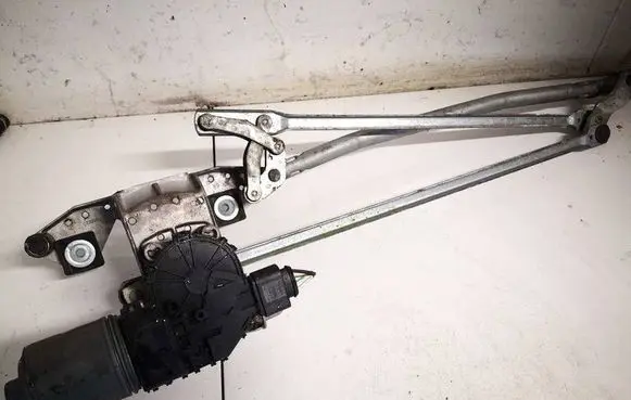 Ford Focus C-MAX Front wiper linkage and motor 3m5117504ag