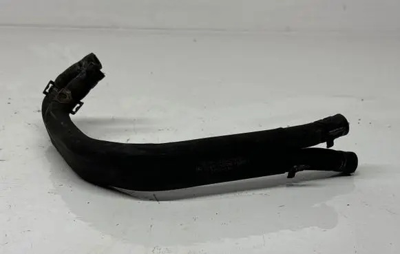 Audi A3 S3 8P Engine coolant pipe/hose 1K0122447T