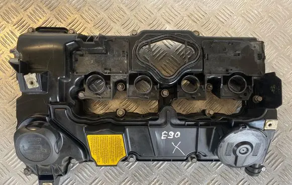 BMW 3 E90 E91 Rocker cam cover 7567766 7560481