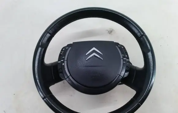Steering wheel
