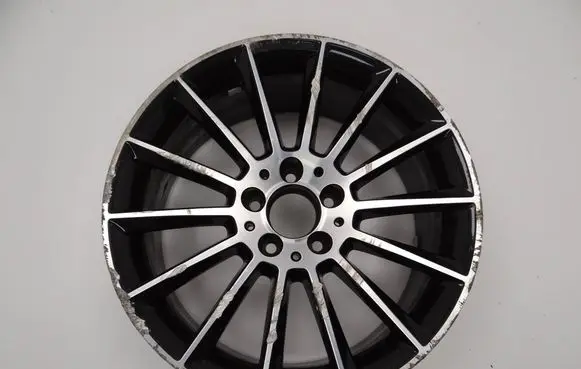 Mercedes-Benz SLK R172 R18 alloy rim A1724011800