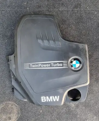 BMW 4 F32 F33 Engine cover (trim) 8610473 18334210
