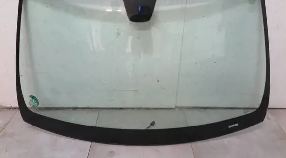 Mercedes-Benz E W212 Front windscreen/windshield window 