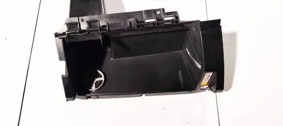 Mitsubishi Colt Glove box mn140024zz mn140025zz