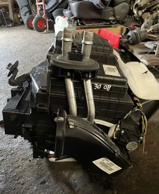 Peugeot 3008 I Interior heater climate box assembly 9673831480