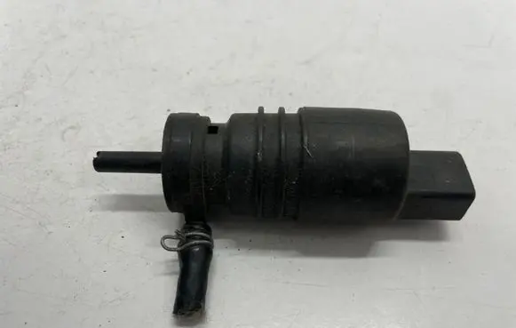 Audi A4 S4 B8 8K Windscreen/windshield washer pump