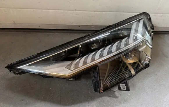 Headlight/headlamp