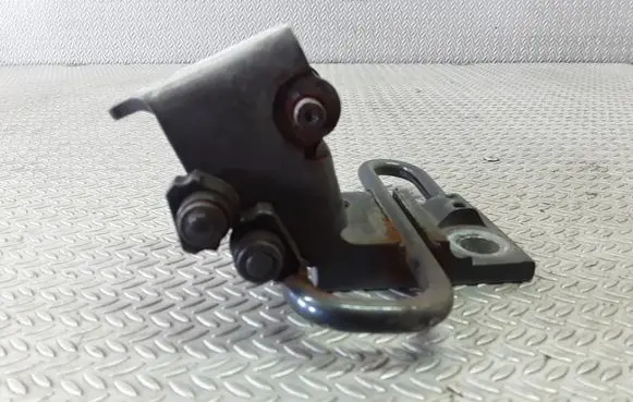 Skoda Octavia Mk1 (1U) Front door lower hinge 4B0833412D