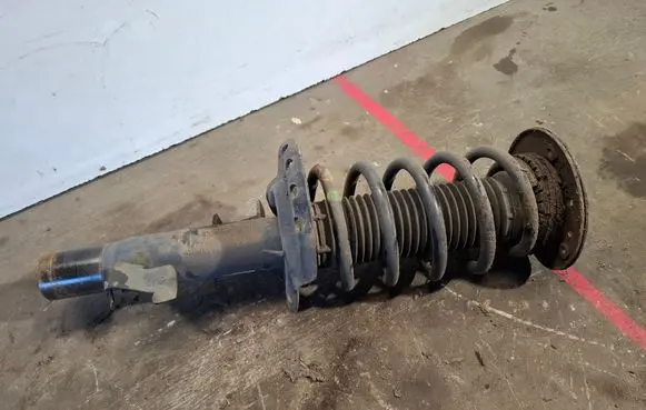 Volvo V60 Front shock absorber with coil spring 31323221