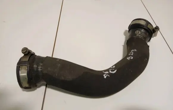 Audi A6 S6 C6 4F Intercooler hose/pipe 4f0145943b