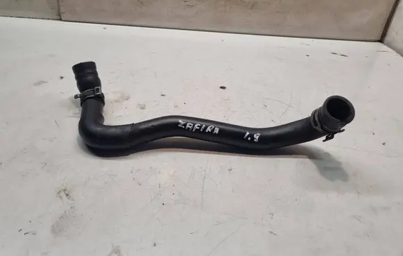 Opel Zafira B Engine coolant pipe/hose 55351571