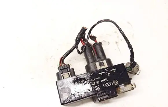 Volkswagen Sharan Coolant fan relay 357919506