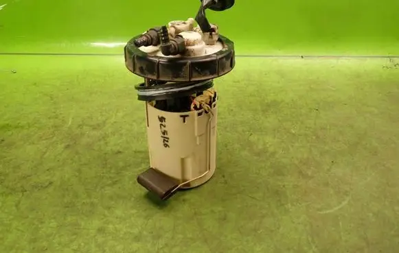 Toyota Corolla E120 E130 In-tank fuel pump 0580313085