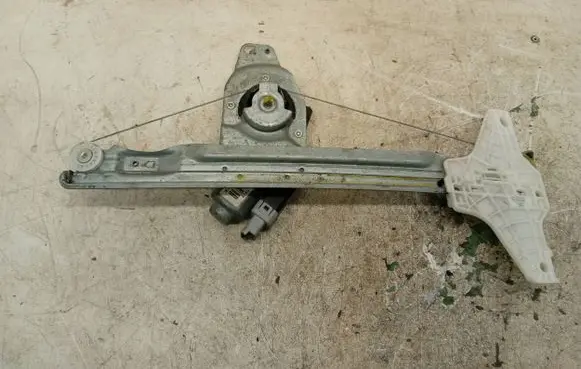 Citroen C4 I Picasso Rear door window regulator with motor 401786A8 440787E