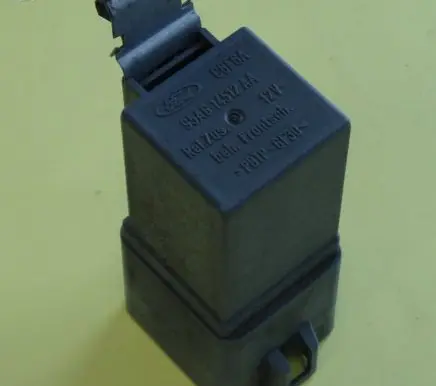 Ford Escort Other relay 95AG14512AA C8F6A